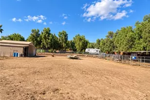 25340 Charina, Homeland, CA 92548 - Photo 33