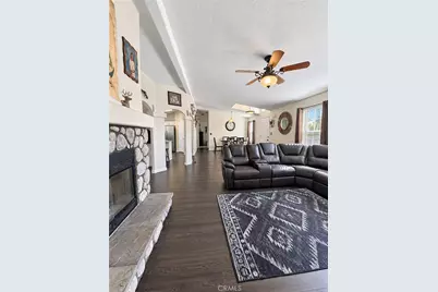 25340 Charina, Homeland, CA 92548 - Photo 17