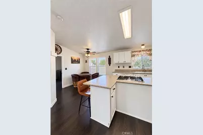 25340 Charina, Homeland, CA 92548 - Photo 9