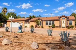 25340 Charina, Homeland, CA 92548 - Photo 1