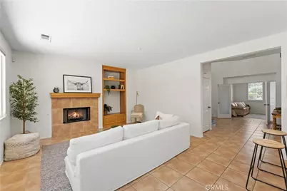 7701 Jordan, Canoga Park, CA 91304 - Photo 9