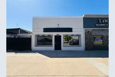 525 E 19th, Bakersfield, CA 93305 - Photo 1