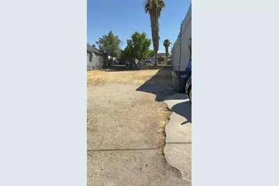 520 Kern Street, Taft, CA 93268 - Photo 1
