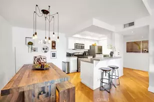 911 N Kings, West Hollywood, CA 90069 - Photo 13