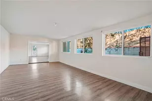 12384 Woodley Ave, Granada Hills, CA 91344 - Photo 23