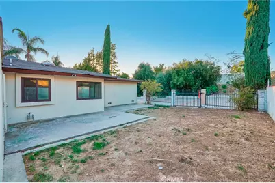 12384 Woodley Avenue, Granada Hills, CA 91344 - Photo 37