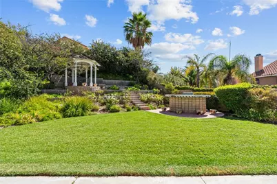 28712 Park Woodland, Saugus, CA 91390 - Photo 37
