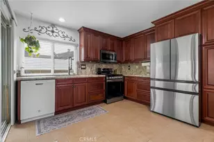20755 Benz, Saugus, CA 91350 - Photo 7