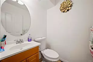 14661 Oak Rd, Sylmar, CA 91342 - Photo 15