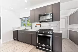 17600 Stare St, Northridge, CA 91325 - Photo 15