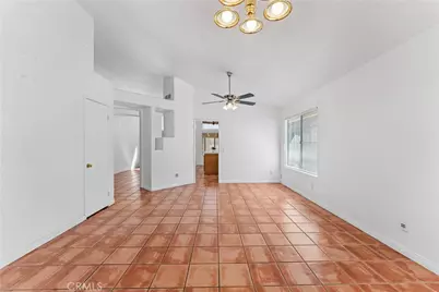 5546 Laurel Avenue, Palmdale, CA 93552 - Photo 7