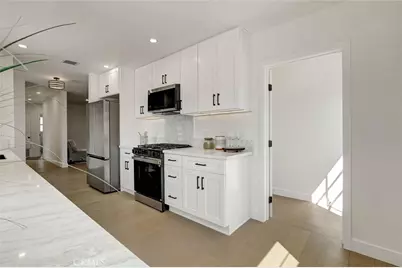 7746 Sunnybrae, Los Angeles, CA 91306 - Photo 9