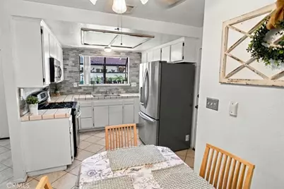 3458 Santa Barbara Court, Palmdale, CA 93550 - Photo 7