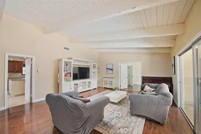 12504 Nedra, Granada Hills, CA 91344 - Photo 5
