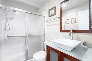 5440 Lindley Ave, Encino, CA 91316 - Photo 17