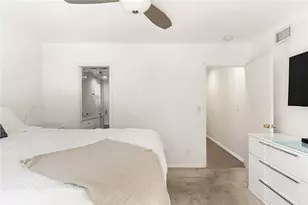 13042 Aetna St, Los Angeles, CA 91401 - Photo 15