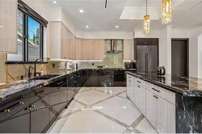 5513 Murietta Avenue, Sherman Oaks, CA 91401 - Photo 25