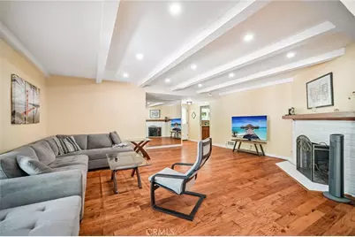 18011 Sunburst Street, Sherwood Forest, CA 91325 - Photo 11
