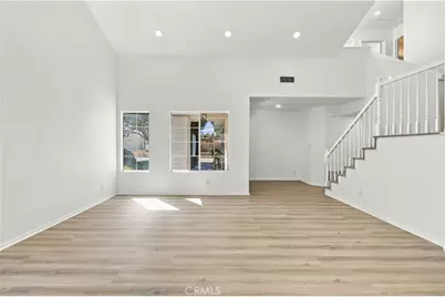 1563 E Kettering, Lancaster, CA 93535 - Photo 5