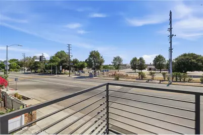 13351 W Cellest Parkway, Pacoima, CA 91331 - Photo 37