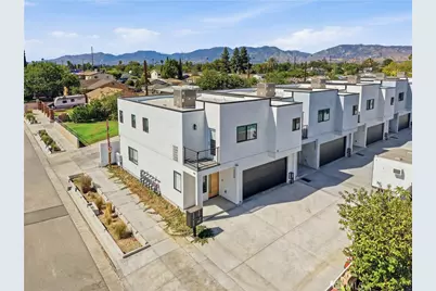 13351 W Cellest Parkway, Pacoima, CA 91331 - Photo 41