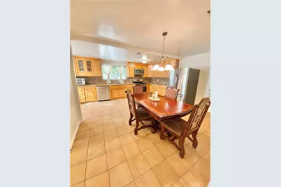13198 Brand Boulevard, San Fernando, CA 91340 - Photo 21