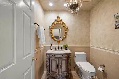 22239 Rolling Ridge Drive, Saugus, CA 91350 - Photo 25