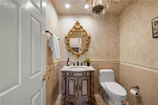 22239 Rolling Ridge Dr, Saugus, CA 91350 - Photo 25