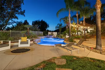 22239 Rolling Ridge Drive, Saugus, CA 91350 - Photo 7