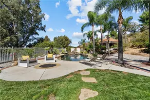 22239 Rolling Ridge Dr, Saugus, CA 91350 - Photo 59