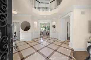 22239 Rolling Ridge Dr, Saugus, CA 91350 - Photo 15