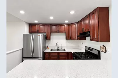801 E Chestnut Street #2, Glendale, CA 91205 - Photo 5