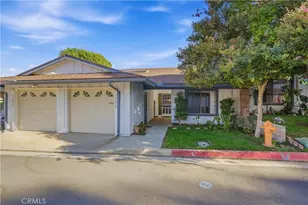 19432 Oak Crossing, Newhall, CA 91321 - Photo 1