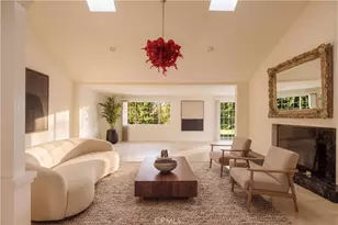 18841 Pasadero Dr, Tarzana, CA 91356 - Photo 3