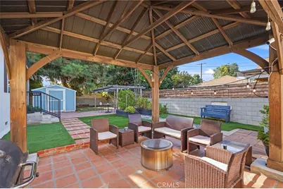 7455 Blewett Avenue, Van Nuys, CA 91406 - Photo 23