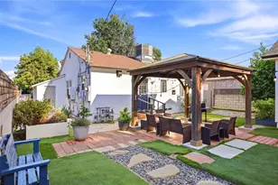 7455 Blewett Ave, Van Nuys, CA 91406 - Photo 21