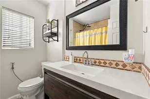 7455 Blewett Ave, Van Nuys, CA 91406 - Photo 15