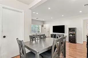 7455 Blewett Ave, Van Nuys, CA 91406 - Photo 11