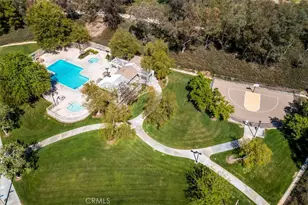 27500 Berkshire Hills, Valencia, CA 91354 - Photo 39