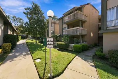 290 Sequoia Court #36, Thousand Oaks, CA 91360 - Photo 3