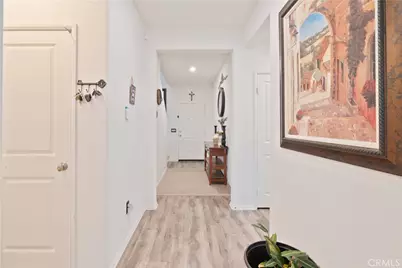 44125 Sierra Vista, Lancaster, CA 93536 - Photo 5