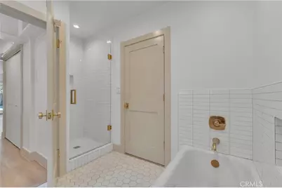 11944 Hesby Street, Valley Village, CA 91607 - Photo 25