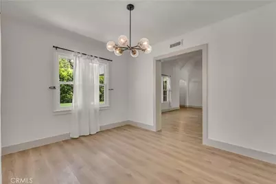 11944 Hesby Street, Valley Village, CA 91607 - Photo 17