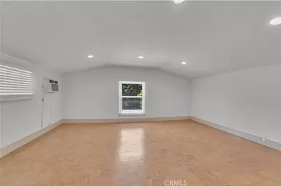 11944 Hesby Street, Valley Village, CA 91607 - Photo 41