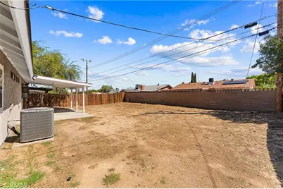 38470 Division, Palmdale, CA 93550 - Photo 35