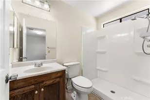 38470 Division, Palmdale, CA 93550 - Photo 27