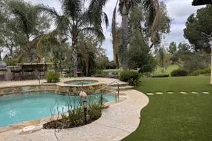 19300 Singing Hills, Porter Ranch, CA 91326 - Photo 3