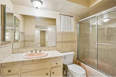 12500 McLennan Avenue, Granada Hills, CA 91344 - Photo 25