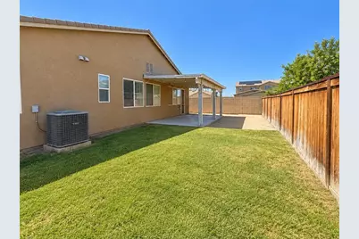 2421 Driftwood, Rosamond, CA 93560 - Photo 15