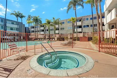 4915 Tyrone #325, Sherman Oaks, CA 91423 - Photo 45